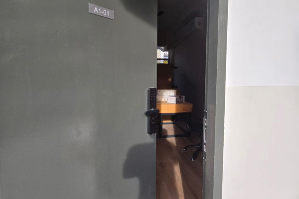 Smart Digital Locks - Door Locks
