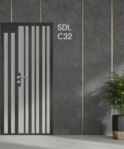 C32