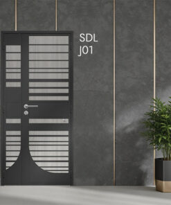 J01