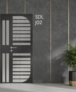 J02