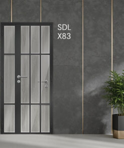X83